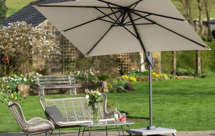 Platinum Champagne Voyager 3m x 2m Rectangular Free Arm Parasol & 90kg Wheeled Base