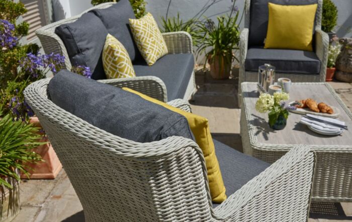 Bramblecrest Chedworth Outdoor 2 Seat Sofa with 2 Armchairs and Rectangle Coffee Table - Dove Grey