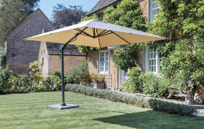 Bramblecrest Chichester 3m Square Parasol Including Granite Base And Cover