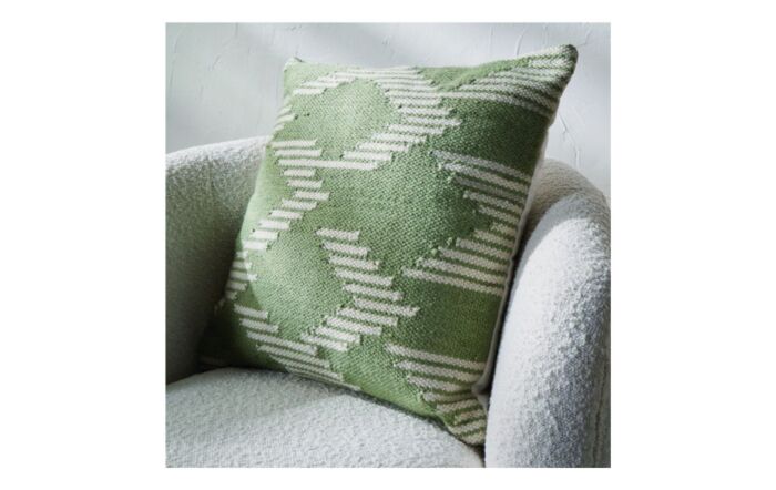 Pacific Lifestyle Indoor/Outdoor Sage Chevron Scatter Cushion