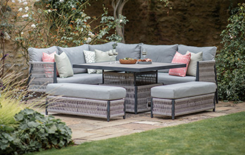 Mauritius Adjustable Corner